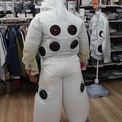 ファン穴の追加加工